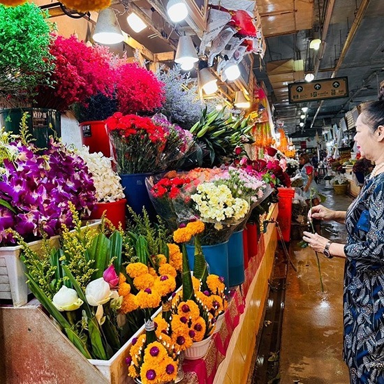 ตลาดสดบันซ้าน ตลาดสด ภูเก็ต - ตลาดบันซ้าน โซนดอกไม้
